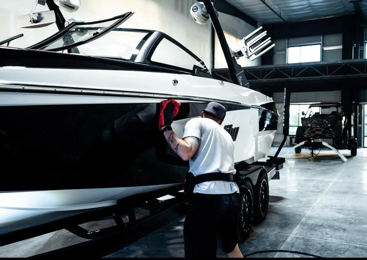 Detailing marino y especializado